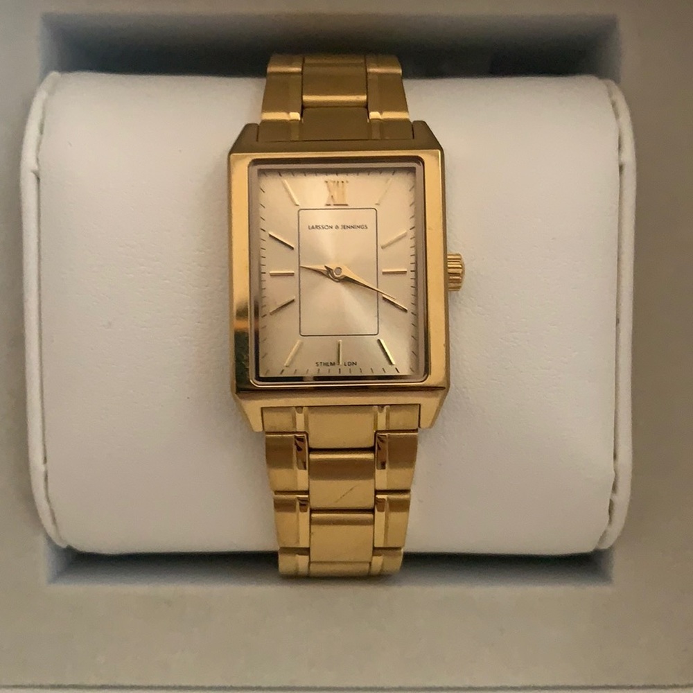 Barely used gold plated watch